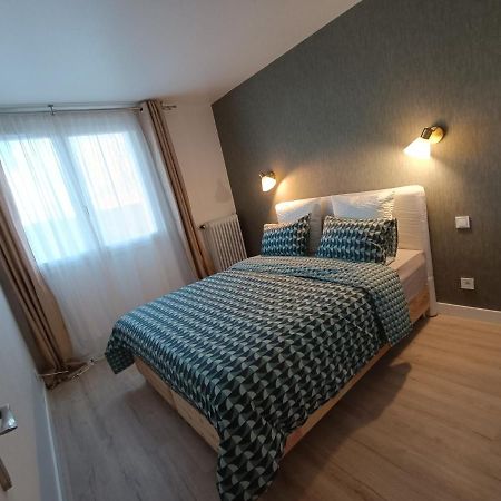 Chelles Centre Ville 2 Chambres Pres Des Bords De Marne 10 Minutes A Pieds De La Gare De Chelles-Gournay 5 Minutes De La Gare De Vaires-Sur-Marne 20 Minutes De Disneyland Jusqu'A 5 Couchages Possibles Buitenkant foto