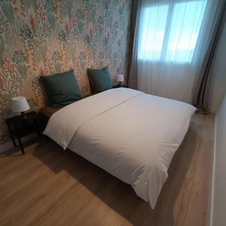 Chelles Centre Ville 2 Chambres Pres Des Bords De Marne 10 Minutes A Pieds De La Gare De Chelles-Gournay 5 Minutes De La Gare De Vaires-Sur-Marne 20 Minutes De Disneyland Jusqu'A 5 Couchages Possibles Buitenkant foto