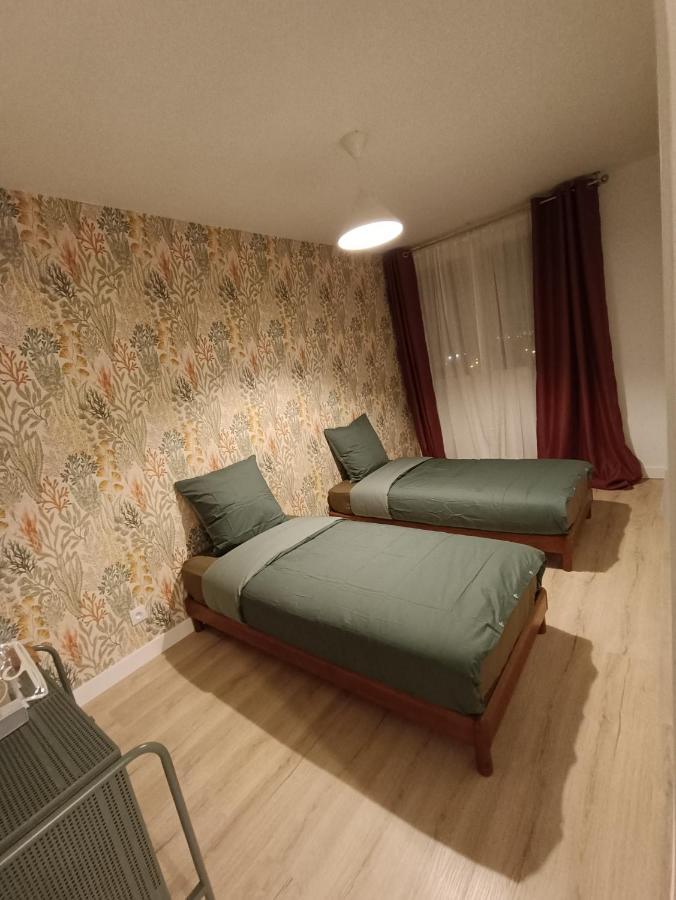 Chelles Centre Ville 2 Chambres Pres Des Bords De Marne 10 Minutes A Pieds De La Gare De Chelles-Gournay 5 Minutes De La Gare De Vaires-Sur-Marne 20 Minutes De Disneyland Jusqu'A 5 Couchages Possibles Buitenkant foto